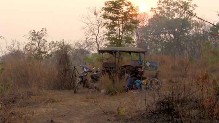 Tuk Tuk & Rollstuhl in Kambodscha - Kurze Rast