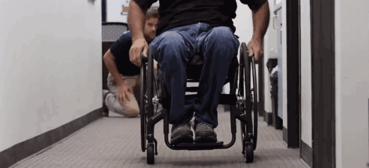 Die richtige Haltung im Rollstuhl