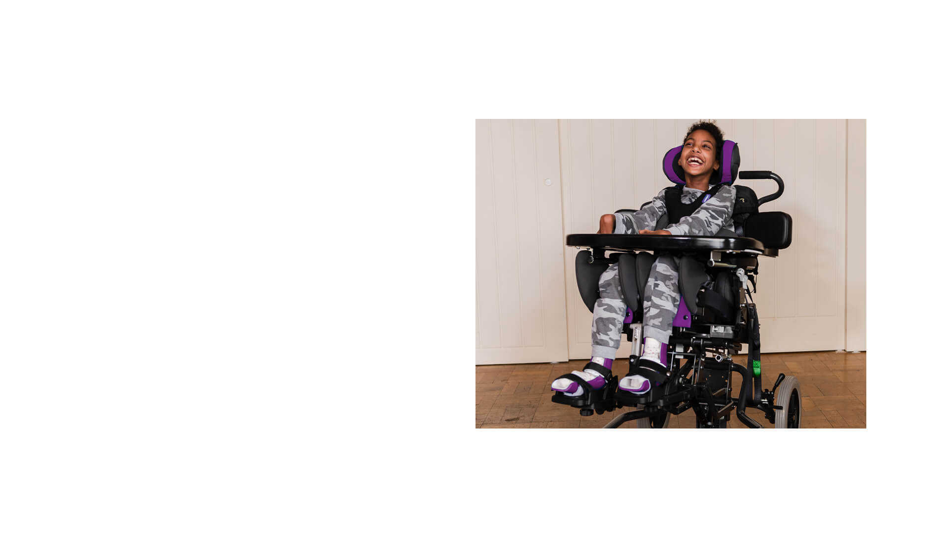 BeMe Advanced ist eine innovative Sitzlösung, die für verbesserte Beckenstabilität und Lendenwirbelstütze sorgt.
