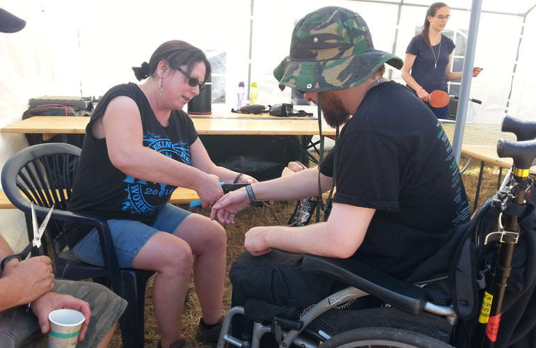 Bändchenausgabe beim Wacken 2018